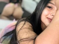 SamanthaCollinss - female with black hair and  small tits webcam at xLoveCam