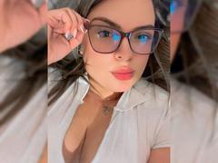 SamanthaGarces from xLoveCam