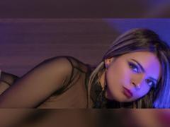 SamanthaGarces - blond female webcam at xLoveCam