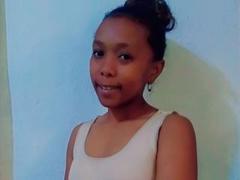 Samna - female webcam at xLoveCam