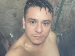 Santito - male webcam at xLoveCam