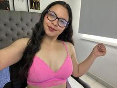 SapphiraLeroux - female webcam at xLoveCam