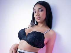 SusanaCarter - female with brown hair and  big tits webcam at LiveJasmin