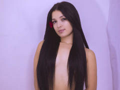 SarahGood - female with black hair and  small tits webcam at xLoveCam