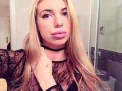 SativaExlusive-hot - blond female webcam at xLoveCam