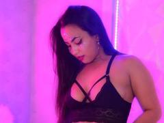 ScarletJonesHot - female webcam at xLoveCam