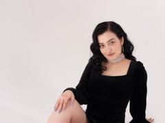 SkarlettMonlis - female with black hair webcam at ImLive