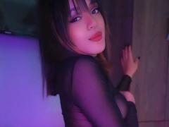 ScarlettVela69 - female with brown hair webcam at xLoveCam