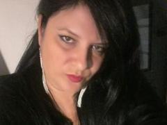 S3crettMilff - female with black hair webcam at ImLive