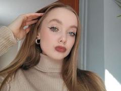 SelenaHoney - female webcam at xLoveCam