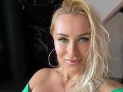 sexybeatrice2019 - blond female with  big tits webcam at ImLive