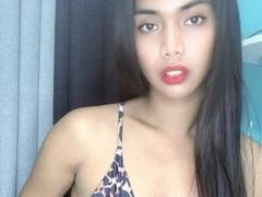 SexyCockTsForU - shemale with black hair and  small tits webcam at xLoveCam