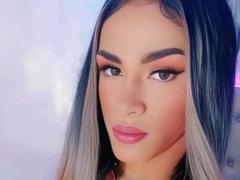 SexyNicoleMiller - shemale webcam at xLoveCam