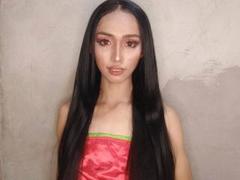 SexyPetitSlfSuck-hot - shemale with black hair webcam at xLoveCam