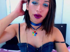 NaughtyMarianaTs - shemale with brown hair and  small tits webcam at xLoveCam