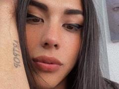 SexyStarTs - shemale with black hair webcam at xLoveCam