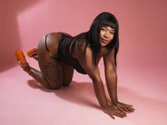 ShantalEvanss - female webcam at xLoveCam