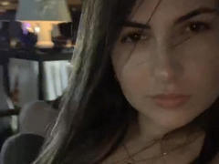 shesdelicious69 - female with black hair webcam at ImLive