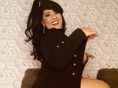 Sibeli - female with black hair and  big tits webcam at xLoveCam