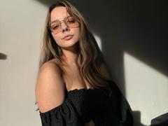 SiennaGlam - blond female with  small tits webcam at xLoveCam