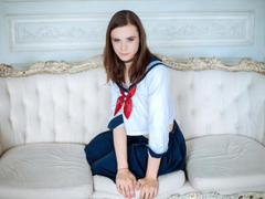 SimonaLewis - shemale with brown hair webcam at LiveJasmin