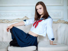 SimonaLewis - shemale with brown hair webcam at LiveJasmin
