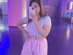 SkarletBloom - female webcam at xLoveCam