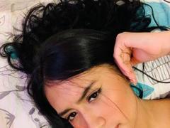 SkinnyMaria - female with black hair webcam at xLoveCam