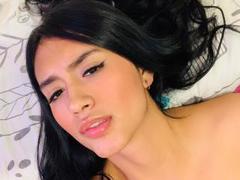 SkinnyMaria - female with black hair webcam at xLoveCam