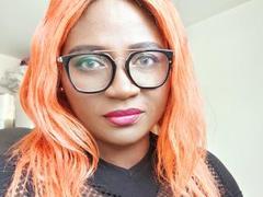 SkyleurX - female webcam at xLoveCam