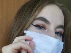 Soffi-hot - female with brown hair webcam at xLoveCam