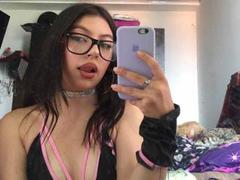 SofhiaKim - female with brown hair and  small tits webcam at xLoveCam