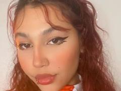 SofiaAbrat - female webcam at xLoveCam