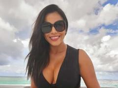 SofiaLatiff - female with black hair and  big tits webcam at LiveJasmin