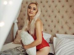 SophieKity - blond female with  small tits webcam at xLoveCam