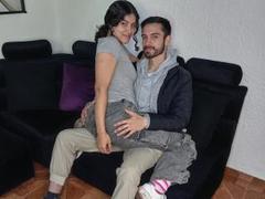 SophyeLogan - couple webcam at xLoveCam