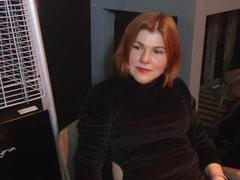 SportyLove - blond female with  small tits webcam at xLoveCam