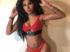 BriannaLace - shemale with black hair webcam at LiveJasmin