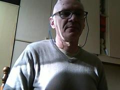 SteelBg - male webcam at xLoveCam