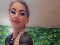 StellaDirty69X - female with brown hair and  small tits webcam at xLoveCam