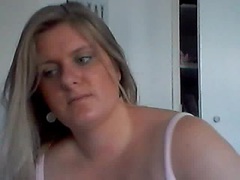 StunningMya - blond female with  big tits webcam at xLoveCam