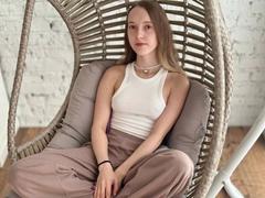 SunshineGirlX-hot - blond female webcam at xLoveCam