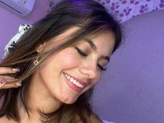 SusyLuv - female with brown hair and  small tits webcam at xLoveCam