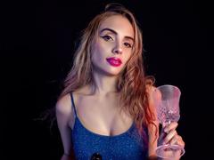 SydneySexy - female webcam at xLoveCam