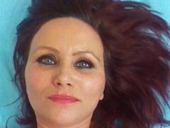 SamanthaThora - female with brown hair webcam at LiveJasmin