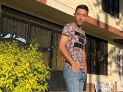 TaylorClever - male webcam at xLoveCam