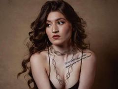 Tesakelle - female webcam at xLoveCam