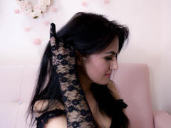 TessaCougar - female with black hair webcam at ImLive