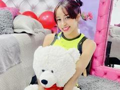 ThayraCruz from LiveJasmin