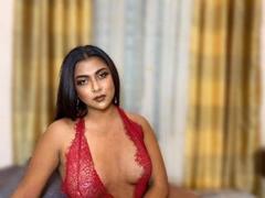 TheBrilliantTS - shemale with brown hair webcam at xLoveCam